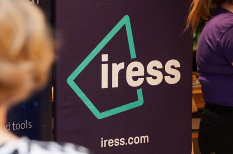 Iress Pro Iress bolsters super segment - Super Review