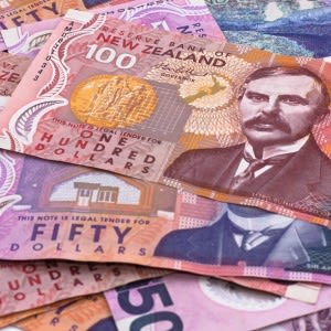 Colonial First acquires NZ Maui Pipeline